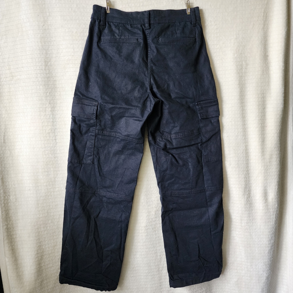 💙 OAK + FORT Black Cargo Pants - Picture 3 of 4